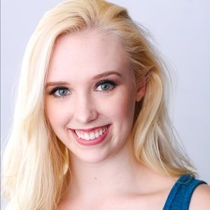 Meet your Posher, Alyssa